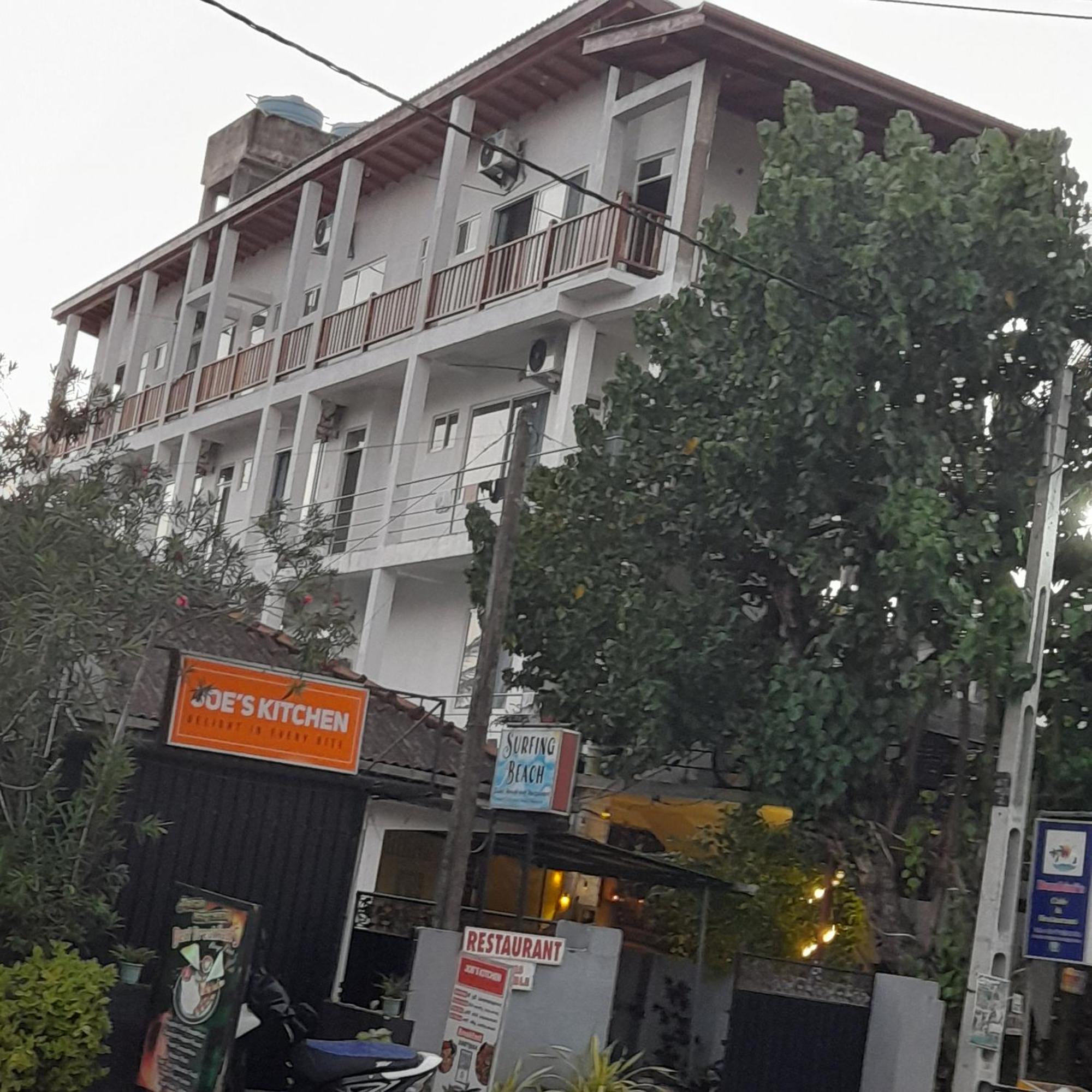Hotel Remember Хиккадува Экстерьер фото