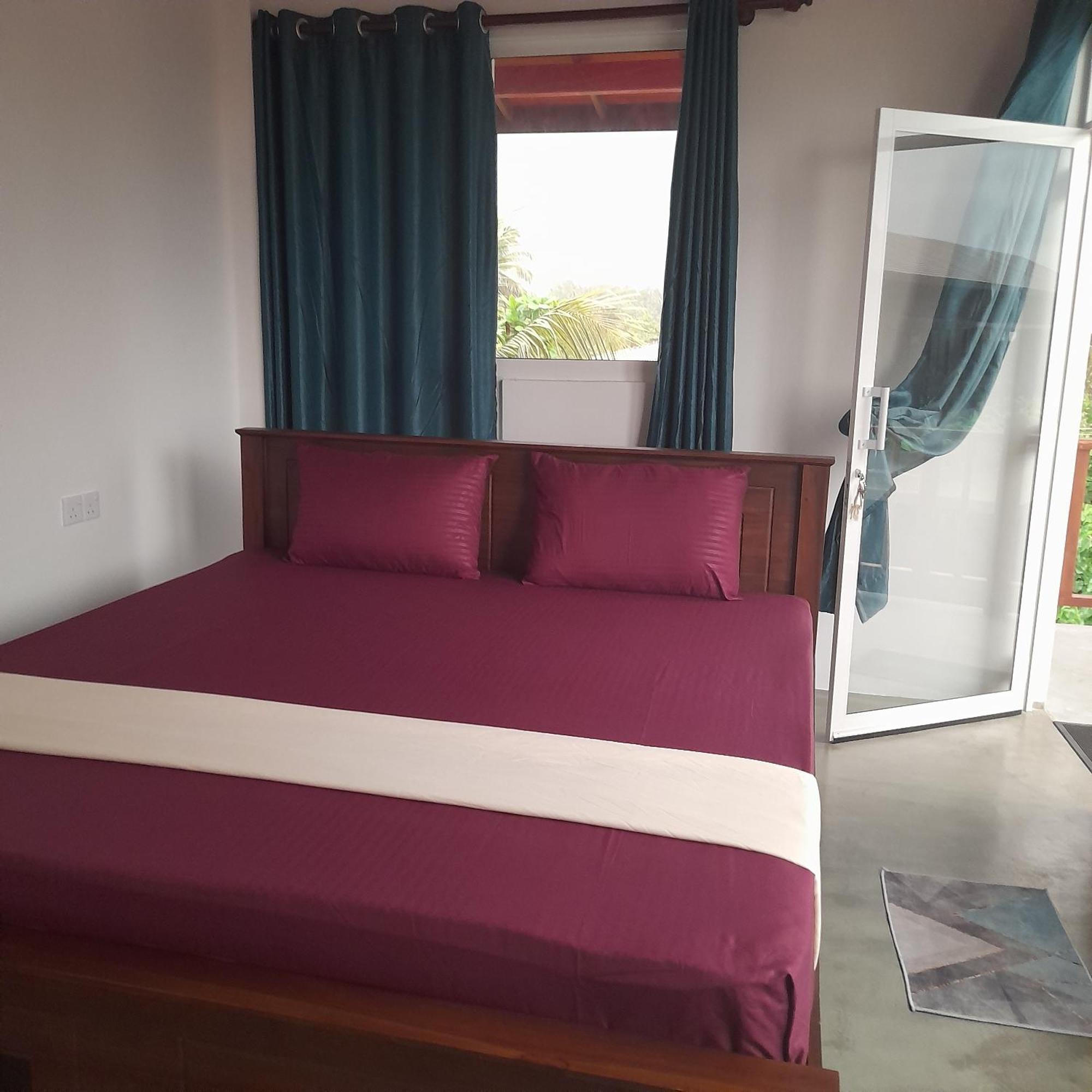 Hotel Remember Хиккадува Экстерьер фото